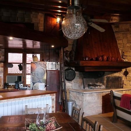 فندق Casa Escosa Albalate del Arzobispo المظهر الخارجي الصورة
